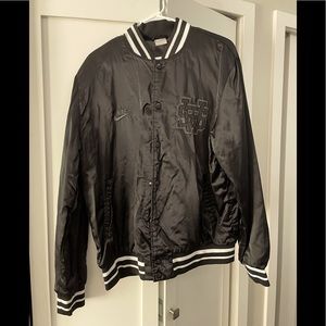 Large Nike Sportswear NSW Bomber Varsity Jacket. Jacket is in great condition.